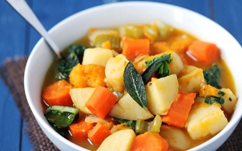 Zeleninový guláš - jednoduché a zdravé jedlo v ponuke pacientov s pankreatitídou